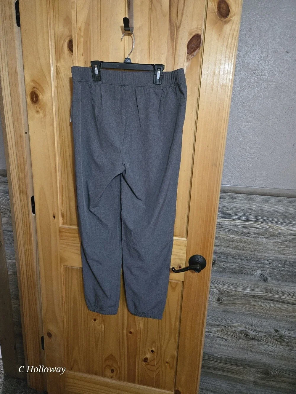 NWT Old Navy Mens Medium Gray Stretch Quick Dry Active Lightweight Jogger Pants